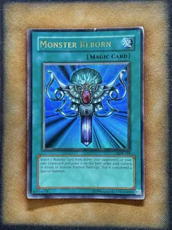 Yugioh Monster Reborn LOB-118 Ultra Rare Original Print HP - Image 1
