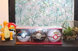 Sam’s Pokemon TCG E22 Poke Ball Tin 3-Pack - Evolving Skies Booster Packs Sealed - Image 3