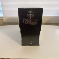 Pokemon TCG SWSH Evolving Skies Elite Trainer Box ETB Sealed - Image 4