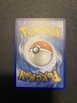 Pokemon TCG Reshiram 113/114 Celebrations Classic Collection Holo - Image 5