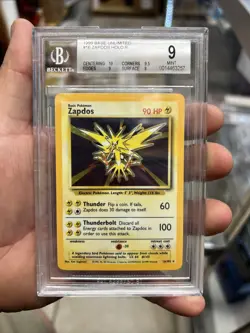 Zapdos 16/102 Holo Base Set Unlimited Pokemon 1999 WOTC BGS 9 Mint Vintage - Image 1