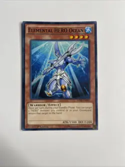 Elemental HERO Ocean SDHS-EN002 Structure Deck: HERO Strike 1st Edition - Image 1