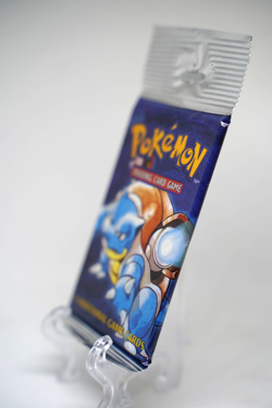 Pokemon Base Set Booster Pack Unlimited Blastoise Art WOTC TCG Vintage Sealed - Image 3