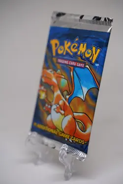 21.27g Pokemon Base Set Booster Pack Unlimited Charizard WOTC TCG Vintage Sealed - Image 4