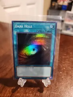 Dark Hole Yugioh Legend of Blue Eyes White Dragon Super Rare LOB-052 - Image 1