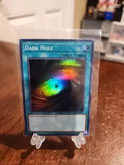 Dark Hole Yugioh Legend of Blue Eyes White Dragon Super Rare LOB-052 - Image 2