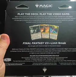 Magic the Gathering: Final Fantasy VII Commander Deck Limit Break (Game Edition) - Image 2