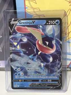 Pokemon TCG Greninja v Fusion Strike Holo Ultra Rare Card 073/264 - Image 1