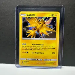 Pokemon TCG - Zapdos - 24/68 - Holo Rare - Sun & Moon: Hidden Fates (2019) - NM - Image 1