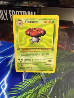Vileplume 31/64 Jungle Rare Non Holo Pokemon Card First Edition - Image 1
