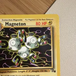 Magneton Fossil Regular/Non-Holo 1st Edition Rare Pokemon Card 26/62 LP - Image 4