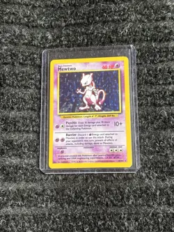 Pokemon TCG Mewtwo Holo Holographic Card 10/102 Vintage 1999 - Image 1