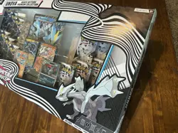 Pokemon TCG: Pokemon Unova Heavy Hitters Premium Collection (Costco Exclusive) - Image 4