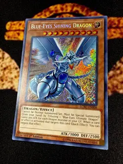 YUGIOH • BLUE EYES SHINING DRAGON • SECRET RARE • LCKC-EN008 • 1st EDITION • NM - Image 3