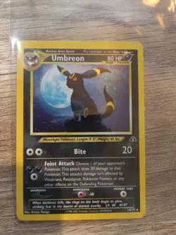 Pokemon TCG Umbreon Neo Discovery Holo Rare Card 13/75 Vintage - Image 1