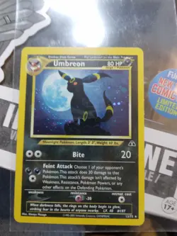 Pokemon TCG Umbreon Neo Discovery Holo Rare Card 13/75 Vintage - Image 4