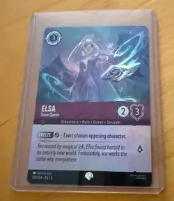 Disney Lorcana Fabled ELSA Snow Queen Epic Foil #210/204 in top loader sleeve - Image 2