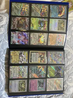 Pokemon collection binder READ DESCRIPTION - Image 3