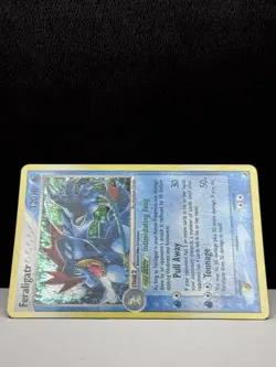 2005 Pokemon EX Unseen Forces Feraligatr Holo #4/115 - Image 4