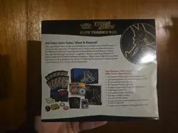 Pokemon TCG: Crown Zenith Elite Trainer Box - 10 Packs 820650851476 - Image 3