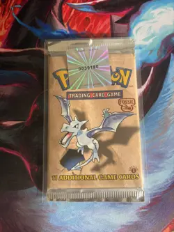 Pokemon 1st edition Fossil Booster Pack (LIGHT) 742818060714 - Image 1