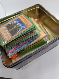 Yu-Gi-Oh Lot of 100+ Random Cards - Good Condition - Marked 1996 - Image 1