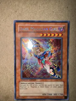 Dark Magician Girl CT2-EN004 2005 Collectors Tin Limited Edition - Image 2
