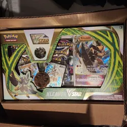 Pokemon TCG Kleavor VSTAR Premium Collection Box Factory Sealed 820650851254 - Image 2