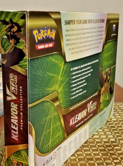 Pokemon TCG - Kleavor VSTAR Premium Collection Box Factory Sealed 820650851254 - Image 4
