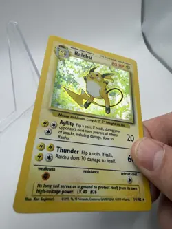 Pokemon TCG - Raichu 14/102 Base Set Holo Rare WOTC 1999 Vintage WoTC - Image 3