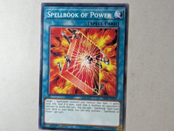 Spellbook of Power - SR08-EN028 - Common 1st Edition - Yugioh - Image 1