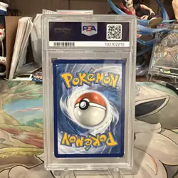 2021 POKEMON SWORD & SHIELD FUSION STRIKE #251 FULL ART MEW V PSA 10 GEM MINT - Image 2