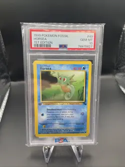 PSA 10 GEM MINT Card 1999 POKEMON FOSSIL 49 HORSEA 1ST EDITION - Image 1