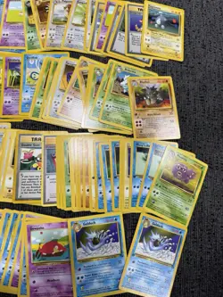 Bulk Lot of 100 Pokemon Cards Vintage 2000 1st Edition Common Uncommon Rare - Image 5