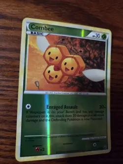 Combee 44/90 - Undaunted - Pokemon TCG Reverse Holo - Image 3
