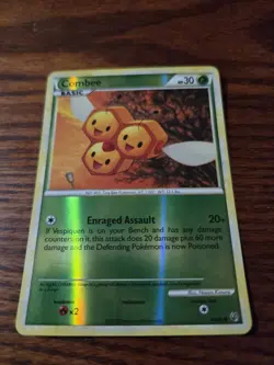 Combee 44/90 - Undaunted - Pokemon TCG Reverse Holo - Image 4