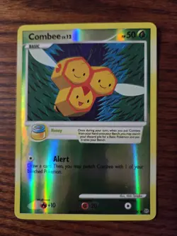 Combee 57/100 - Stormfront - Pokemon TCG Reverse Holo - Image 1