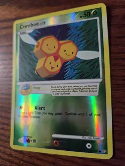 Combee 57/100 - Stormfront - Pokemon TCG Reverse Holo - Image 2