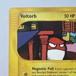 Voltorb Skyridge Pokemon Card 113/144 Common Mp - Image 2