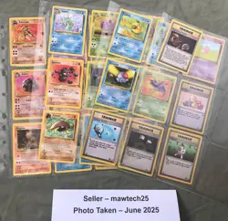 1999 FOSSIL SET POKEMON CARDS BUNDLE #1 (28 OUT OF 62) COMMON/UNCOMMON/RARE - Image 1