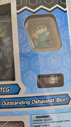 Pokemon TCG Black White BW Emerging Powers Outstanding Oshawott Figure Box 2011 - Image 3