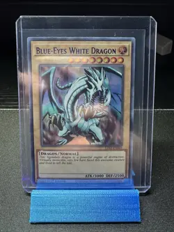 Yugioh Blue-Eyes White Dragon LDS2-EN001 (BLUE) Ultra Rare 1st Edition NM - Image 1