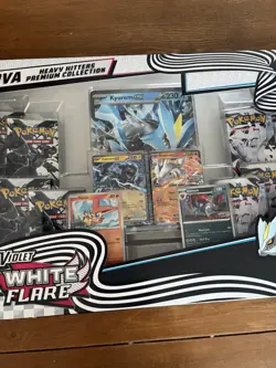 Pokemon TCG: Unova Heavy Hitters Premium Collection Black Bolt & White Flare - Image 3