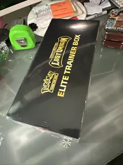Pokemon TCG: Sword & Shield Lost Origin Elite Trainer Box ETB Factory Sealed 820650850714 - Image 4