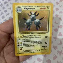 Magneton 9/102 Base Set Unlimited 1999 Holo Rare Pokemon Card LP Lightly Played - Image 1