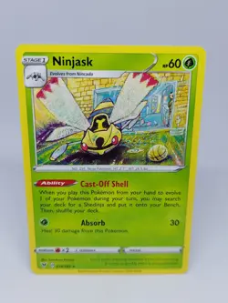 POKEMON CARD TCG NON HOLO NINJASK 014/185 RARE NM/M VIVID VOLTAGE SWSH - Image 1