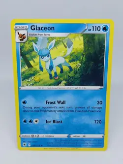 POKEMON CARD TCG GLACEON 038/189 NM/M ASTRAL RADIANCE SWORD & SHIELD - Image 1