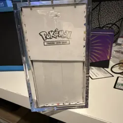 Pokemon TCG Scarlet & Violet 151 ETB Elite Trainer Box New in acrylic case - Image 2