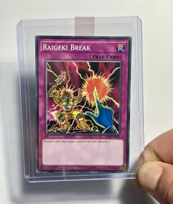 Raigeki Break YS16-EN035 (NM) Common 1st Edition Yu-Gi-Oh! Card TCG - Image 3