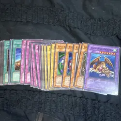 Yugioh SDJ-00 starter deck Joey 1st Edition bundle job lot 28 cards - Image 2